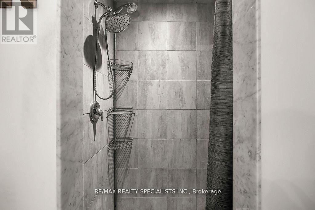 #2 261 SKINNER ROAD - 14