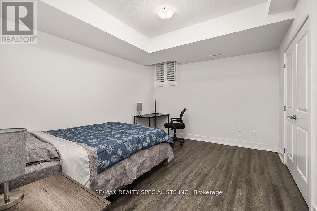 #2 261 SKINNER ROAD - 18