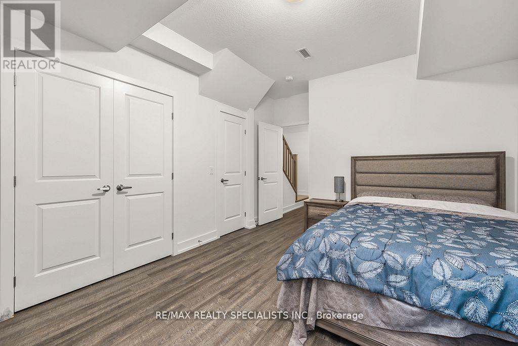 #2 261 SKINNER ROAD - 20