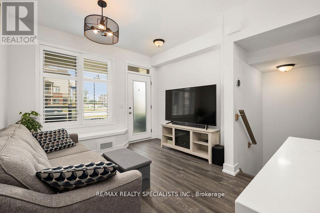 #2 261 SKINNER ROAD - 6