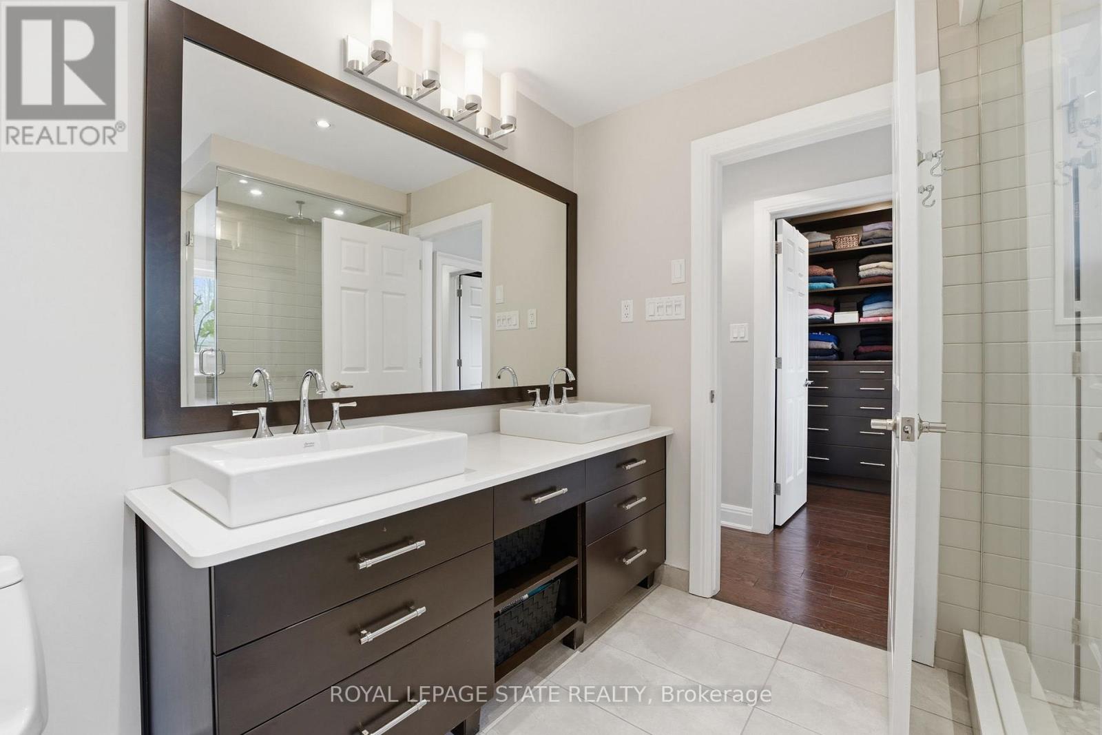 28 DEERVIEW AVENUE - 28