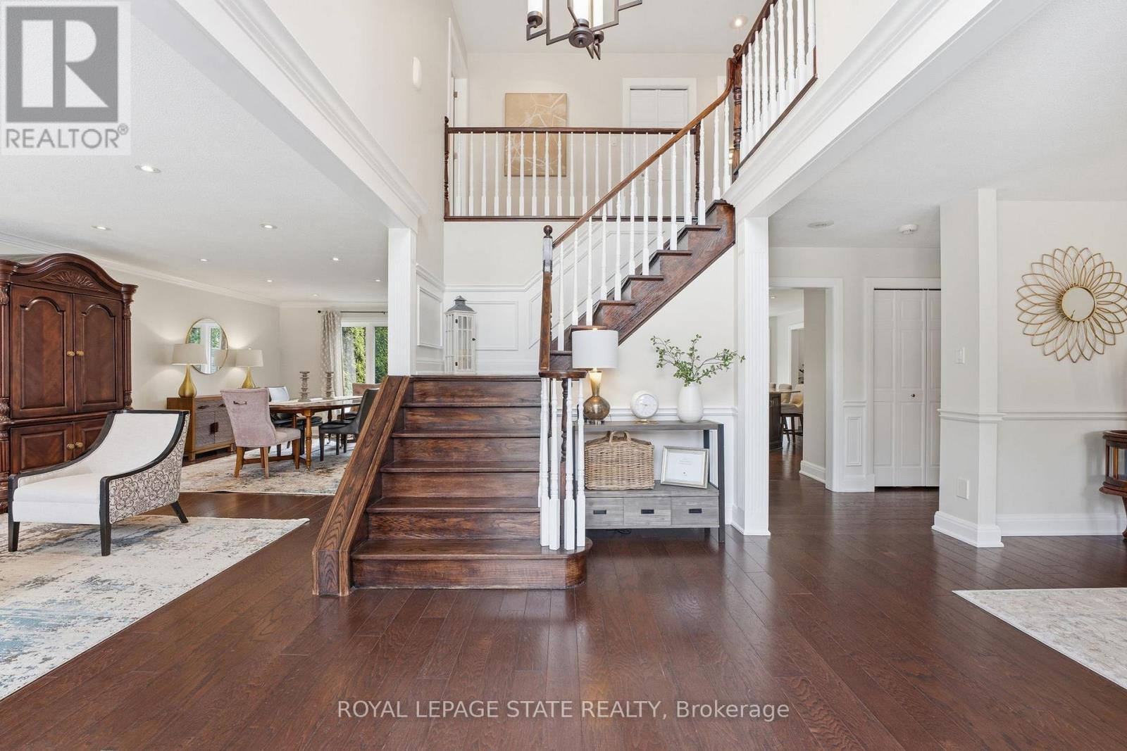 28 DEERVIEW AVENUE - 3