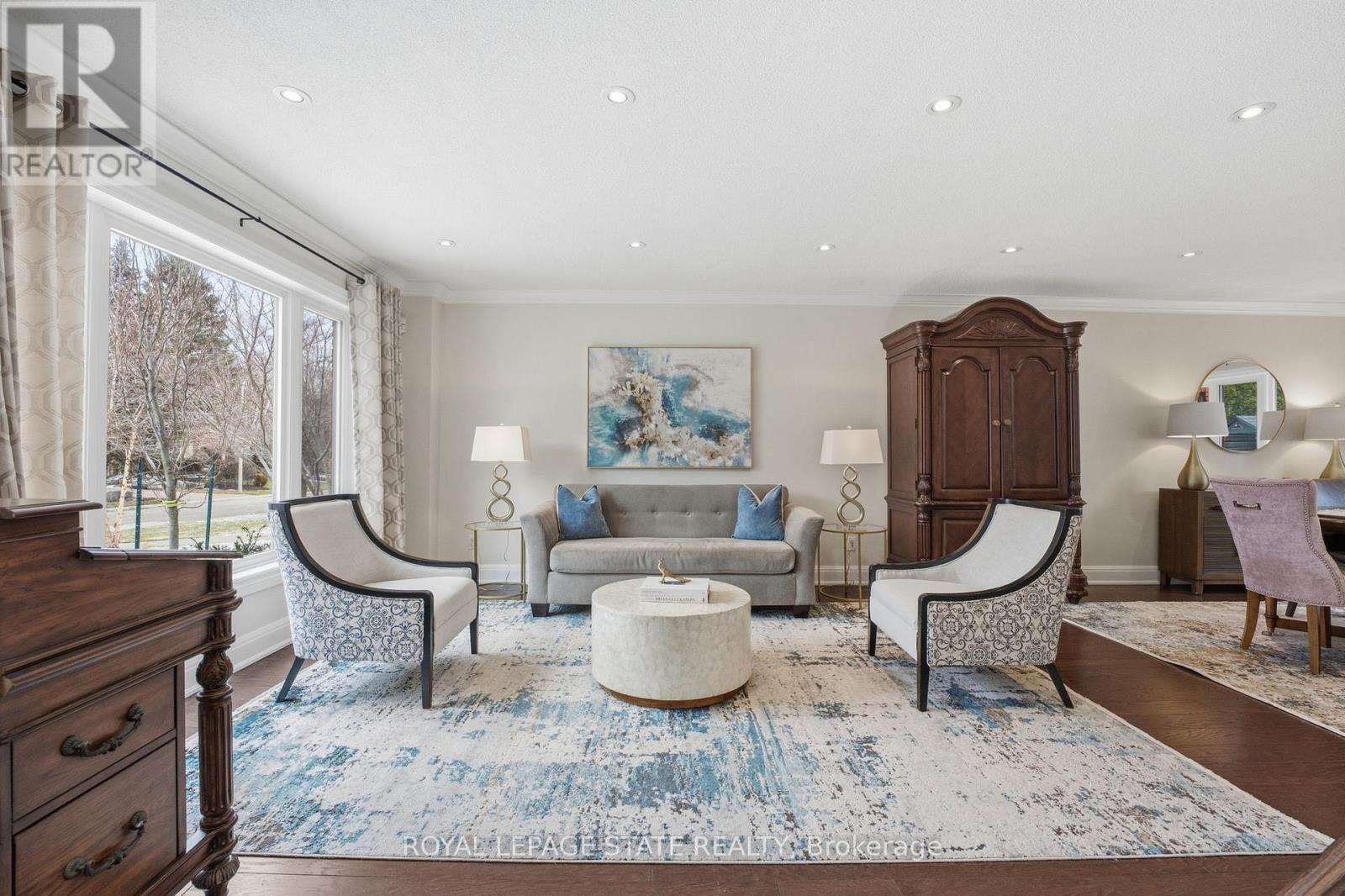 28 DEERVIEW AVENUE - 5