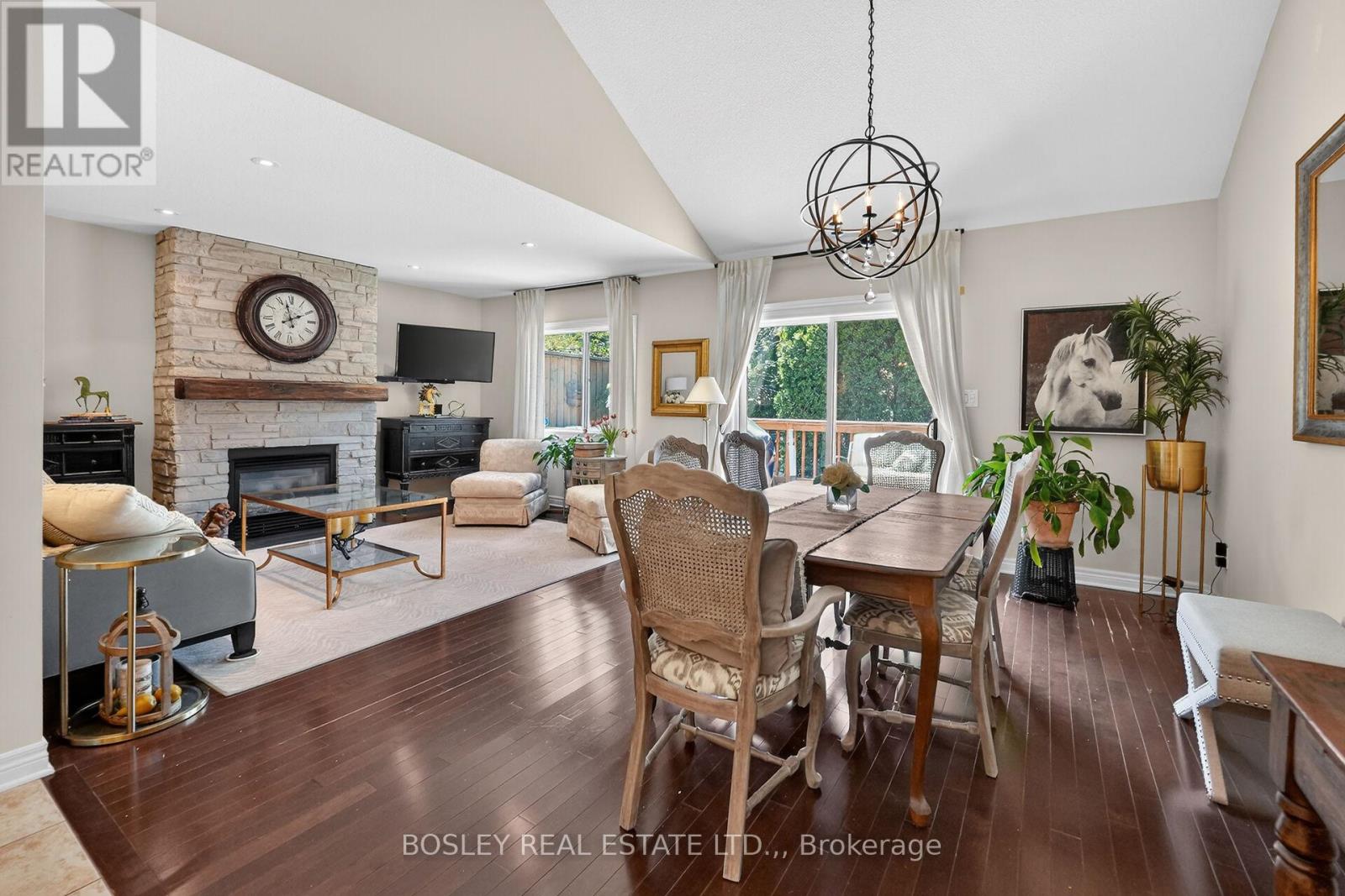 #UNIT 12 7 GIBSON PLACE - 10