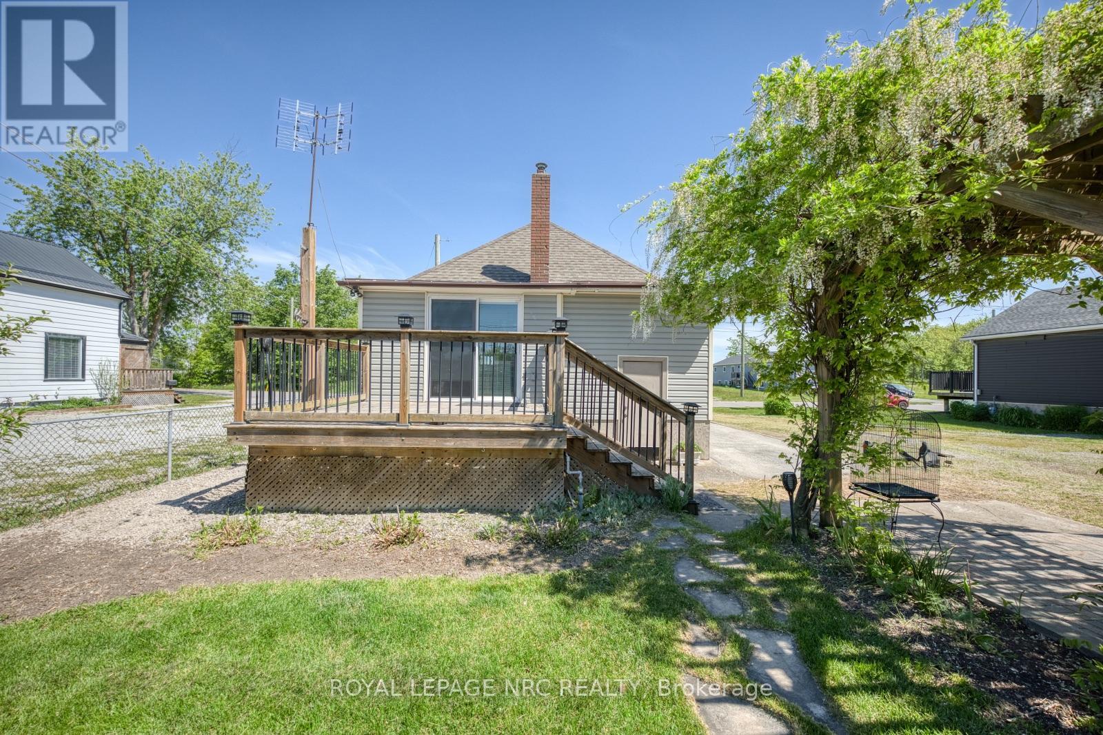 17 HURON STREET - 26