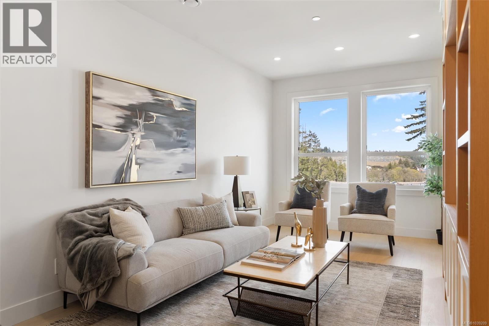  2098 Kingbird Drive, Langford
