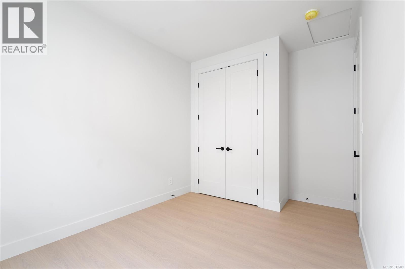  2098 Kingbird Drive, Langford