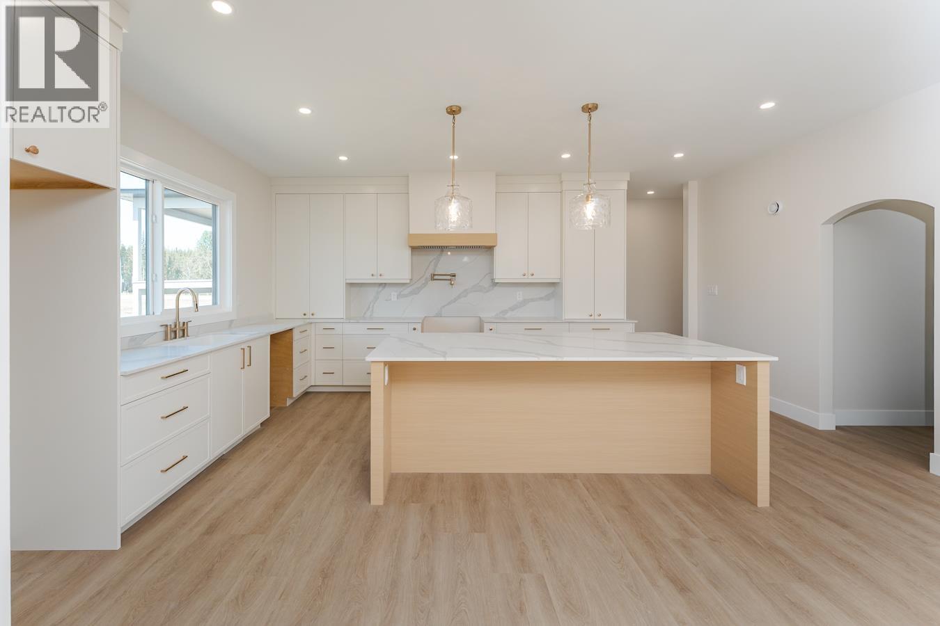 Bathroom of 5089 HEADLANDS HEIGHTS · Prince George, BC