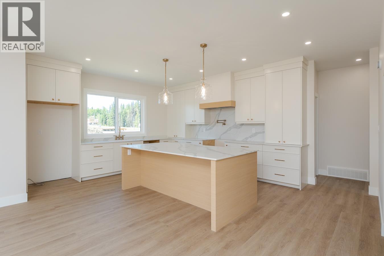 5089 HEADLANDS HEIGHTS - 8