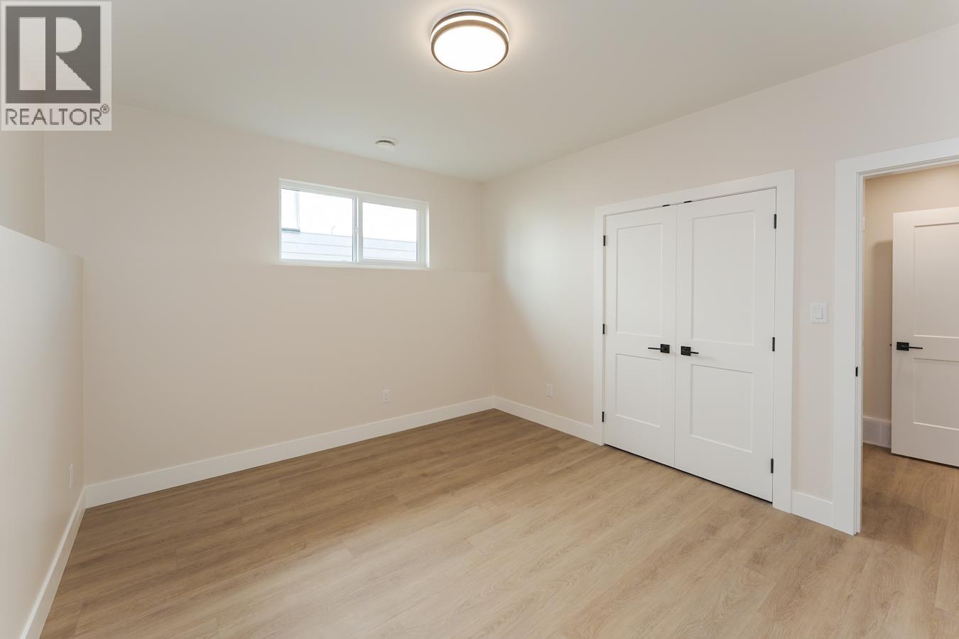 5089 HEADLANDS HEIGHTS - 23