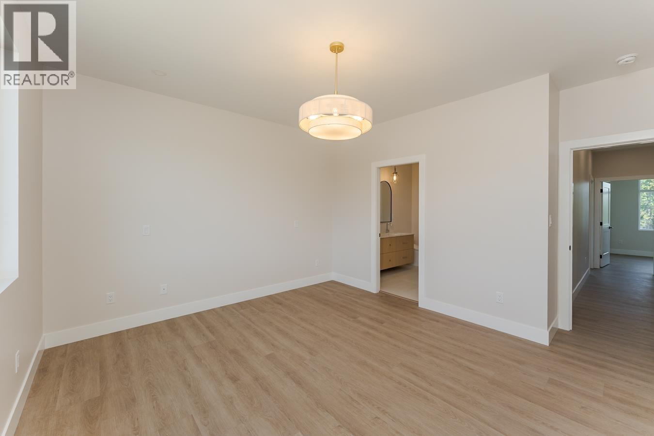 5089 HEADLANDS HEIGHTS - 16