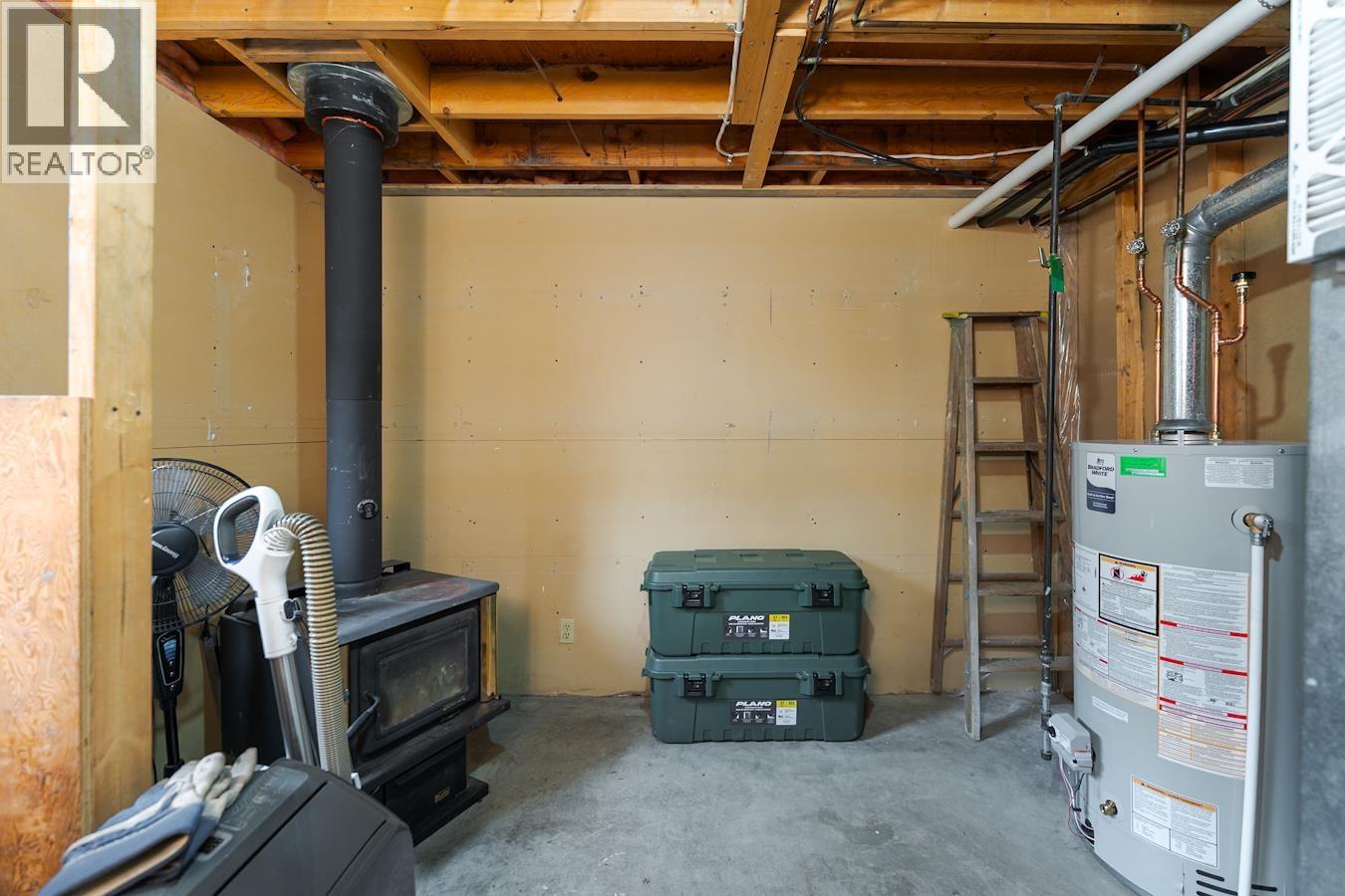 5698 HEPTING ROAD - 23