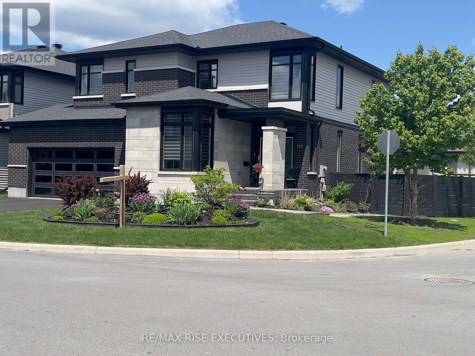 165 FINSBURY AVENUE - 1