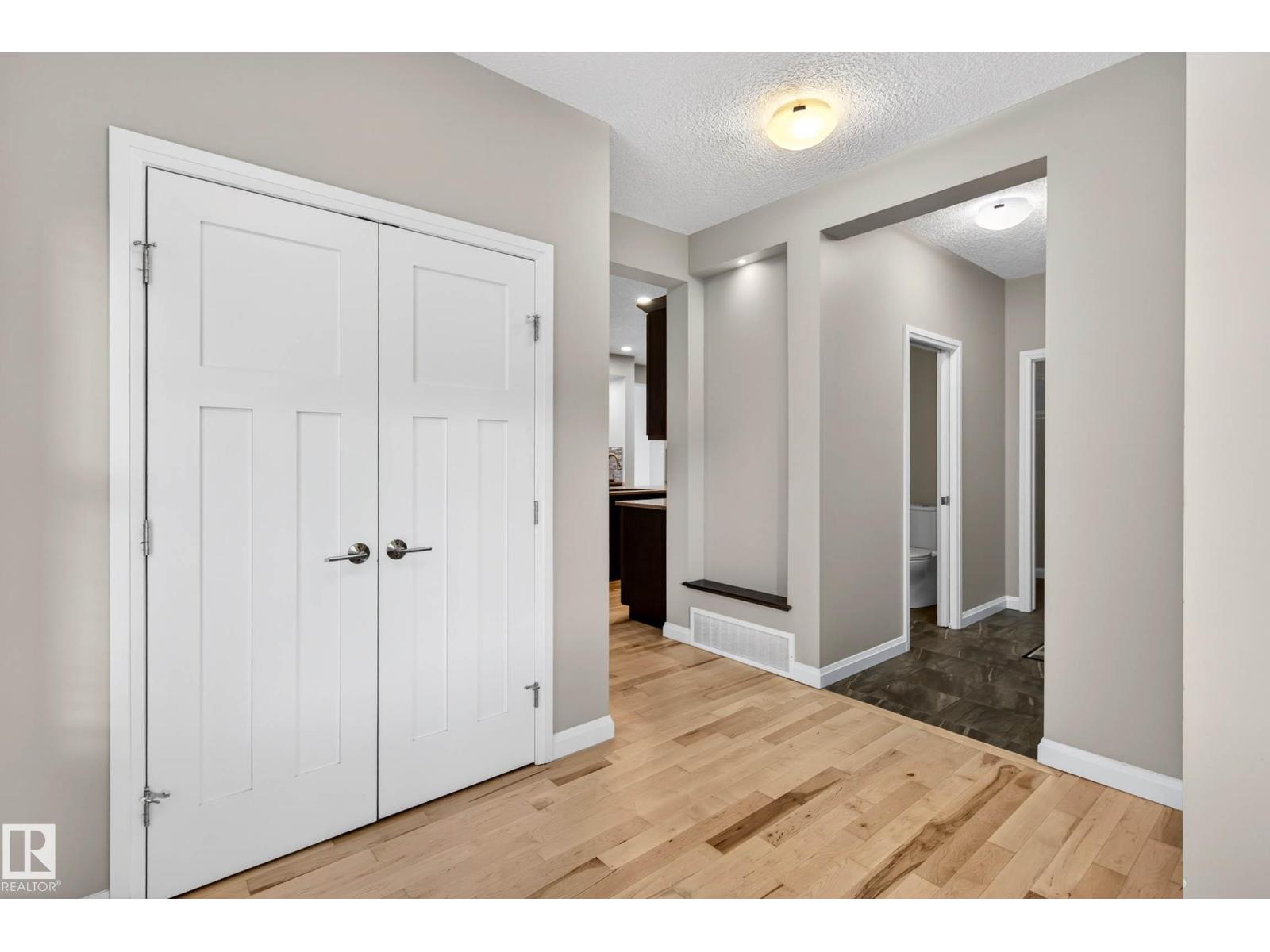 17838 60A ST NW - 6