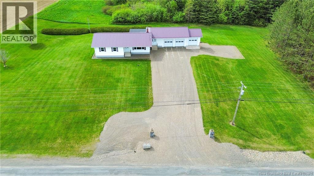 280 Burnham Road - Image 4