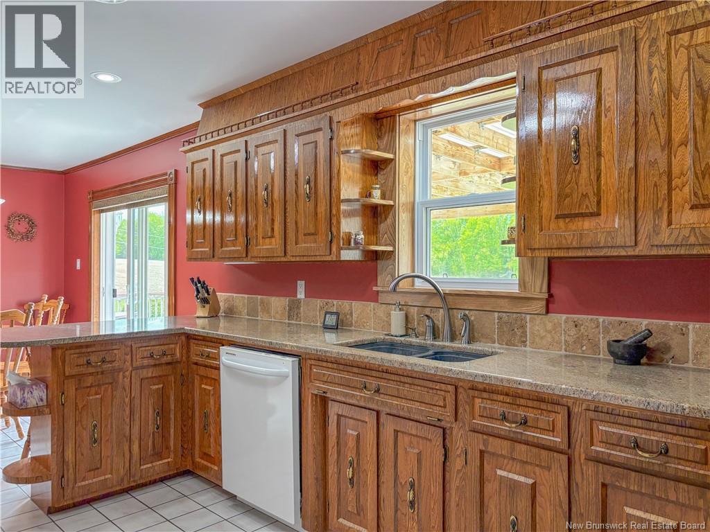 280 Burnham Road - Image 10