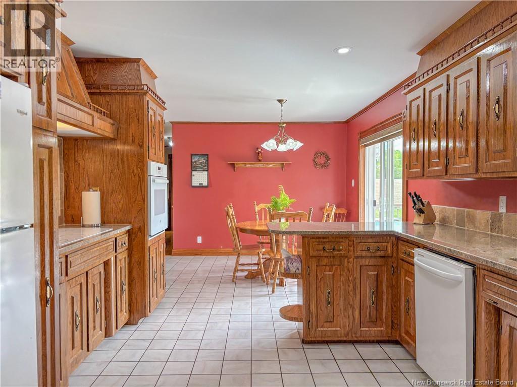 280 Burnham Road - Image 11