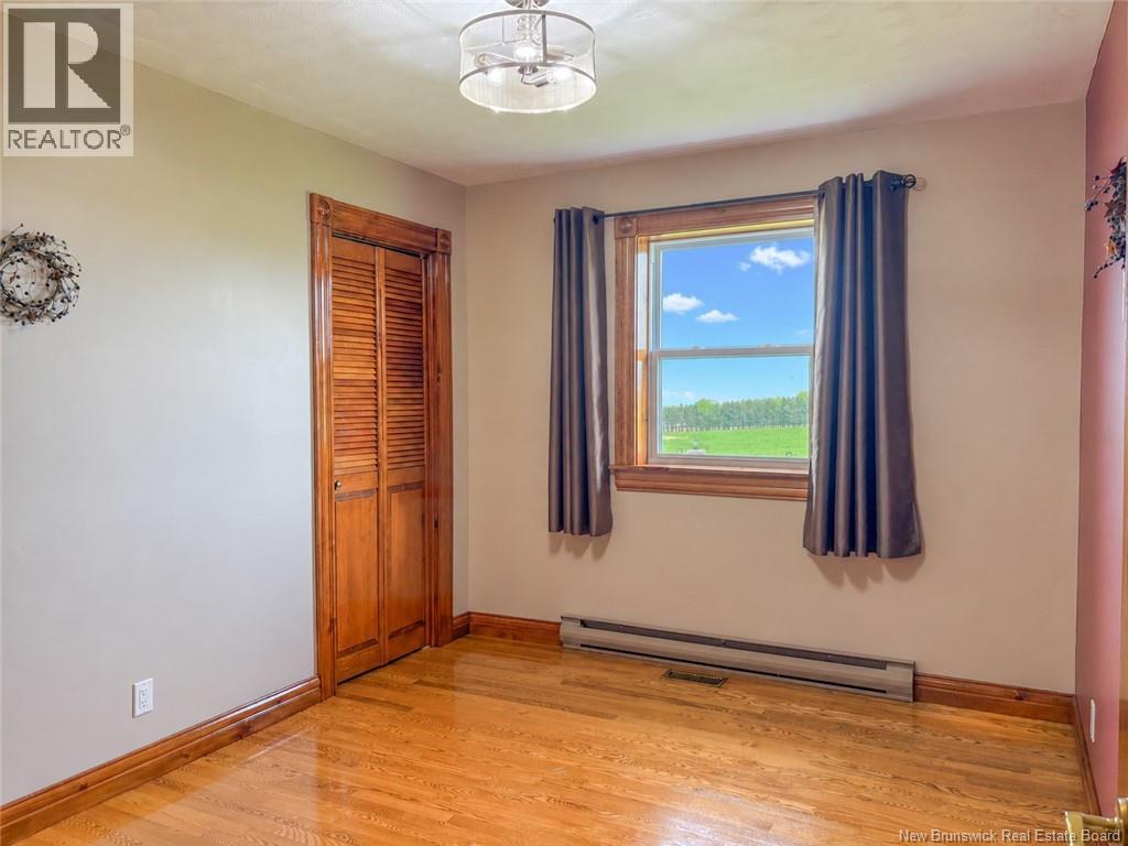 280 Burnham Road - Image 25
