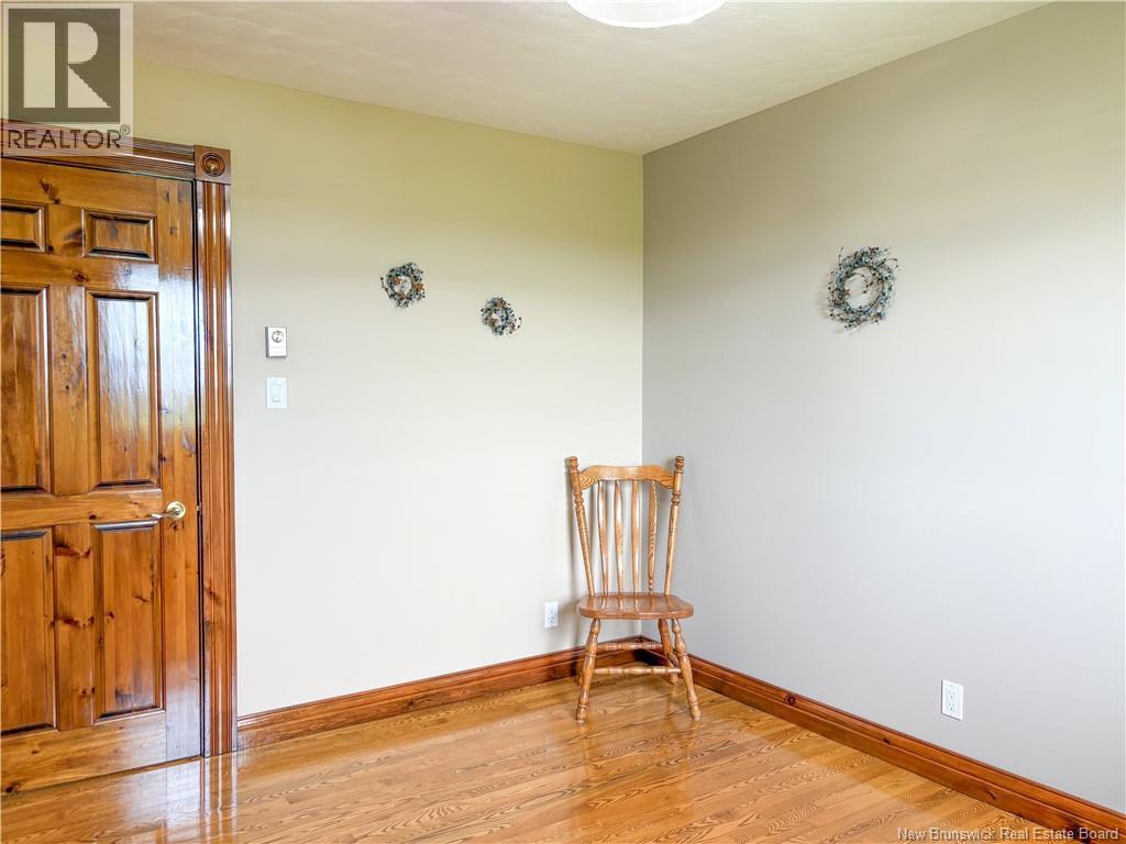 280 Burnham Road - Image 26