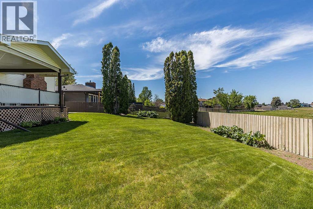 16 East Glen Crescent SE — photo 48