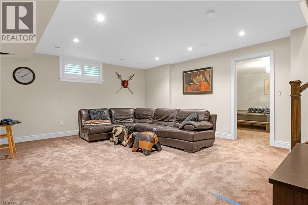 22 CREEKSIDE Drive - 26
