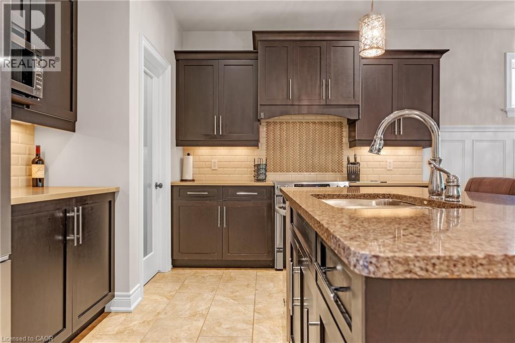 22 CREEKSIDE Drive - 11