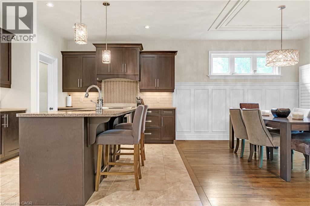 22 CREEKSIDE Drive - 10