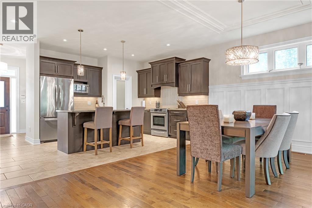 22 CREEKSIDE Drive - 6