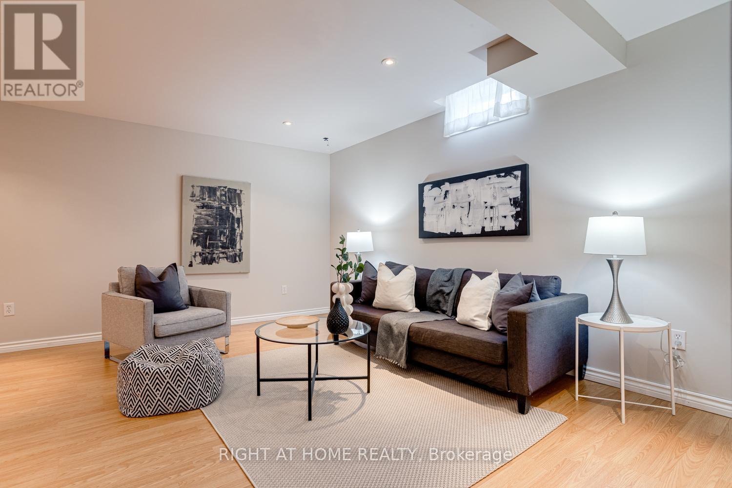 191 ROSEBOROUGH DRIVE - 28