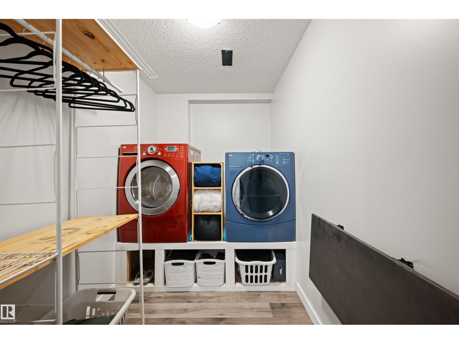 315 BUCHANAN WY NW - 23