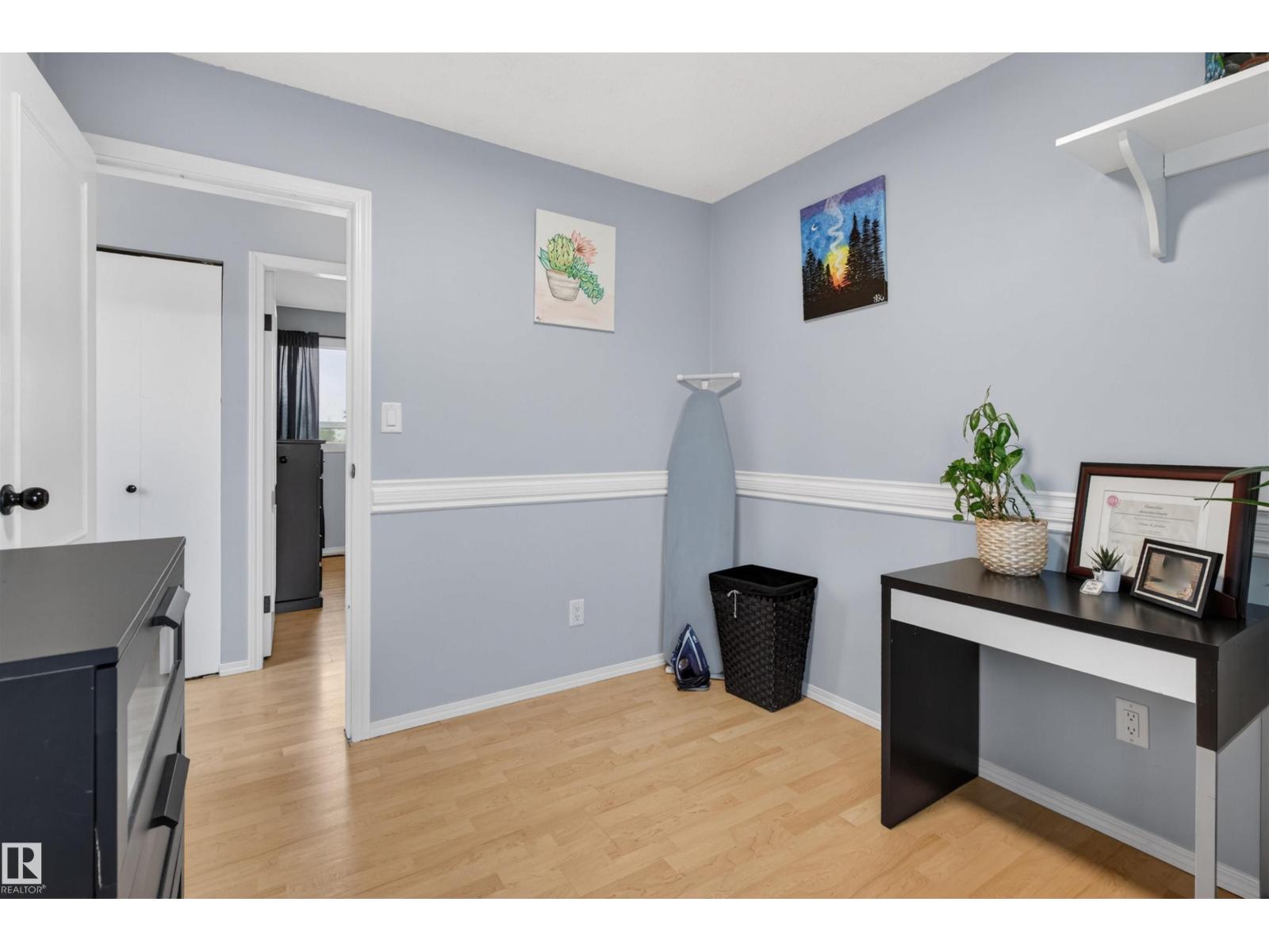 13275 47 ST NW - 19