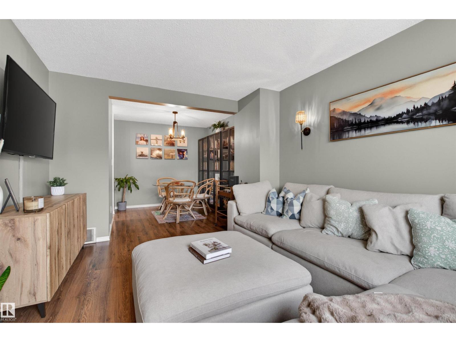 13275 47 ST NW - 5