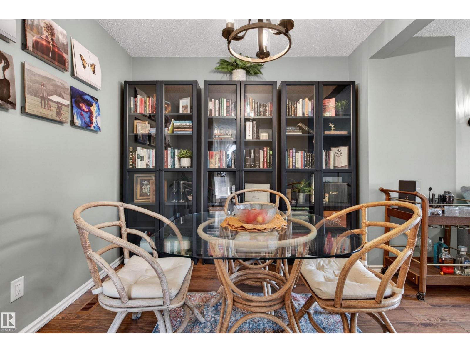 13275 47 ST NW - 9