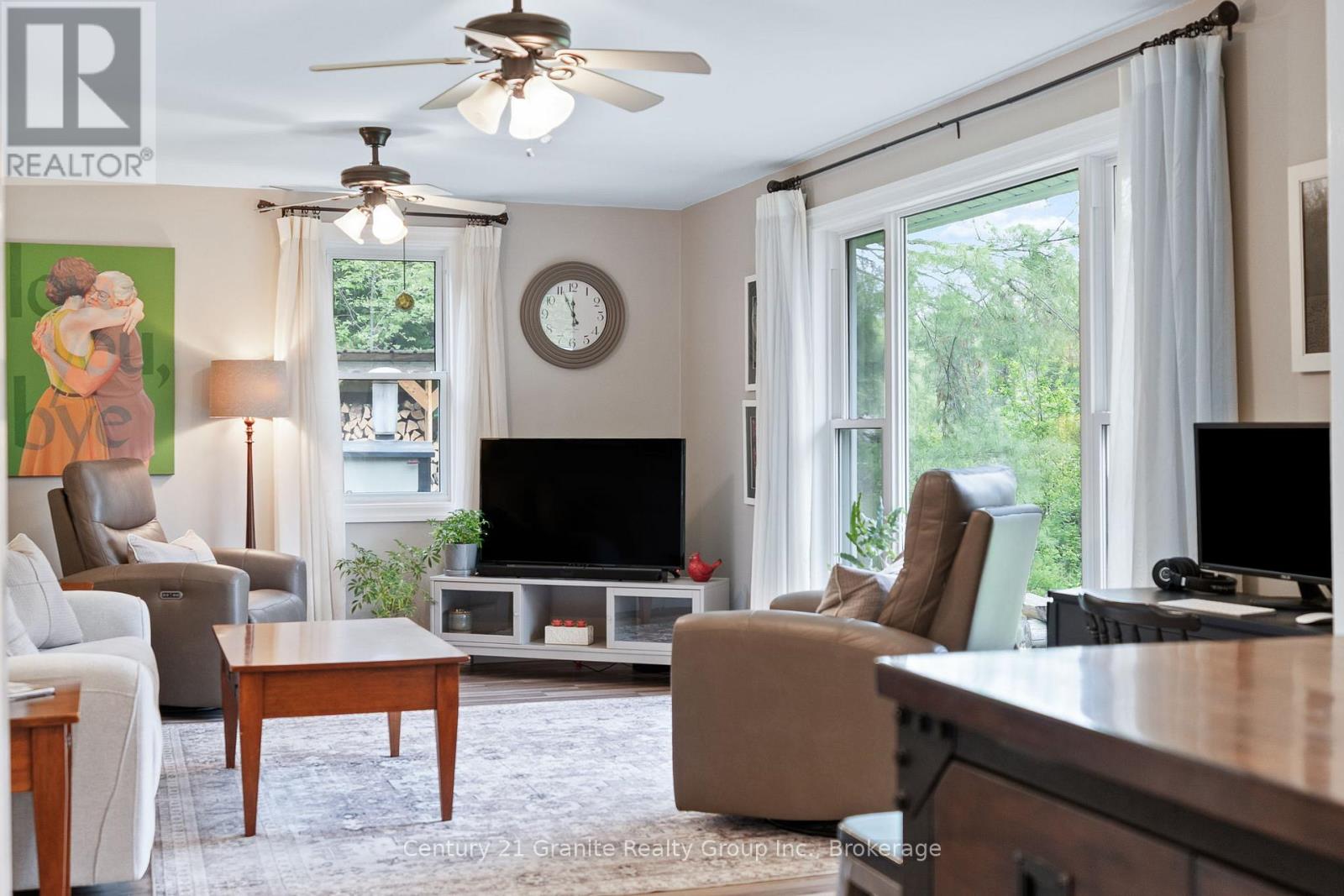 1063 TIFFANY LANE - 14