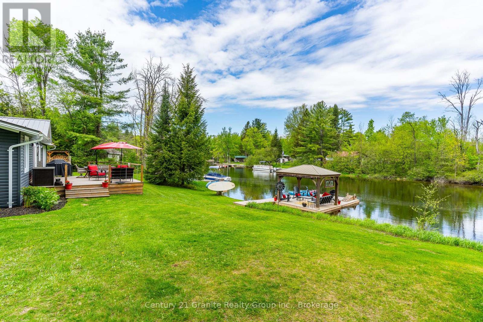 1063 TIFFANY LANE - 30