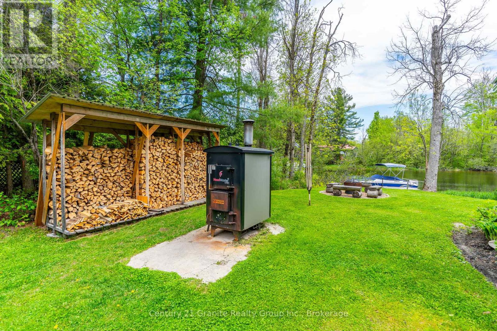 1063 TIFFANY LANE - 38