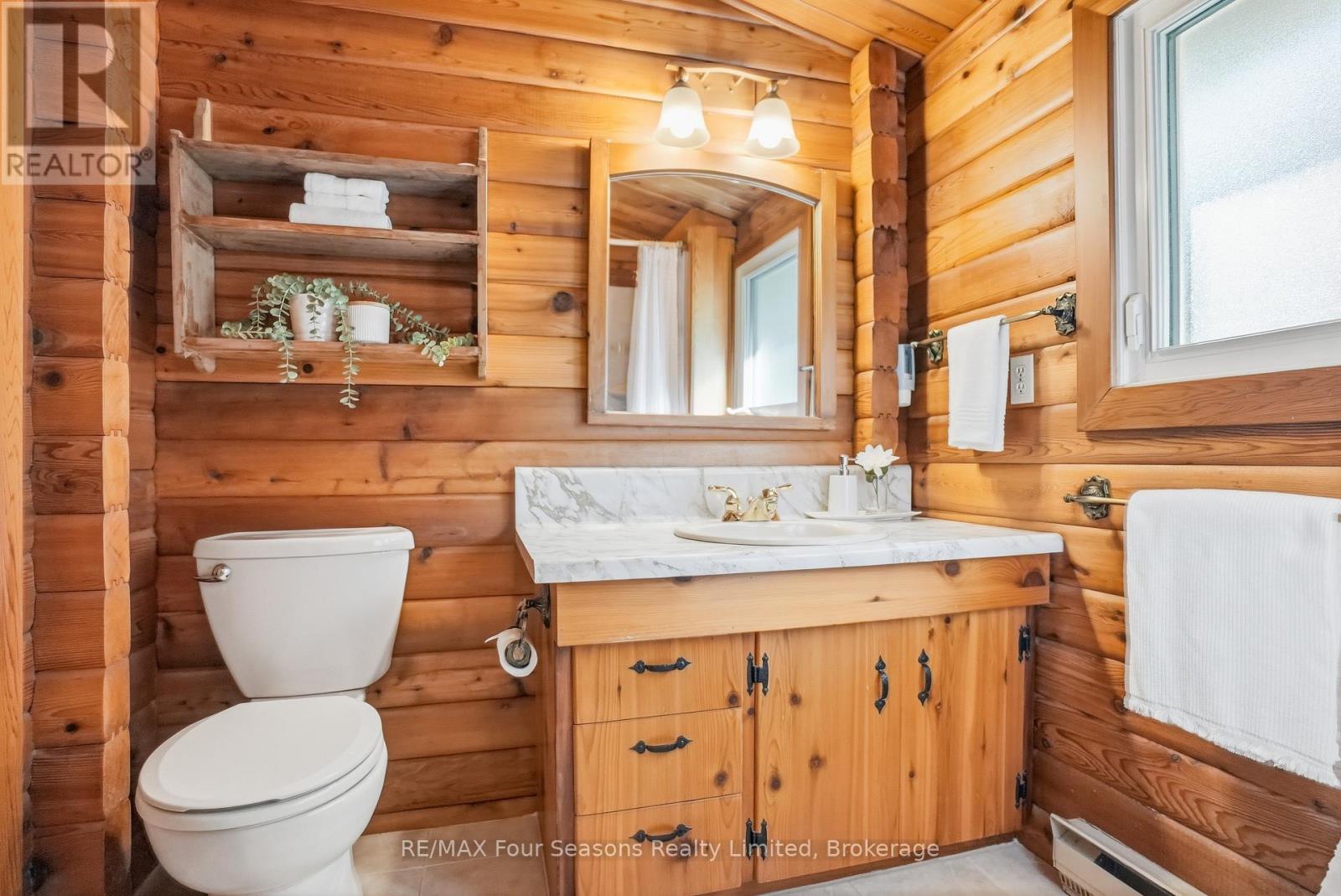 105 ST MORITZ CRESCENT - 25