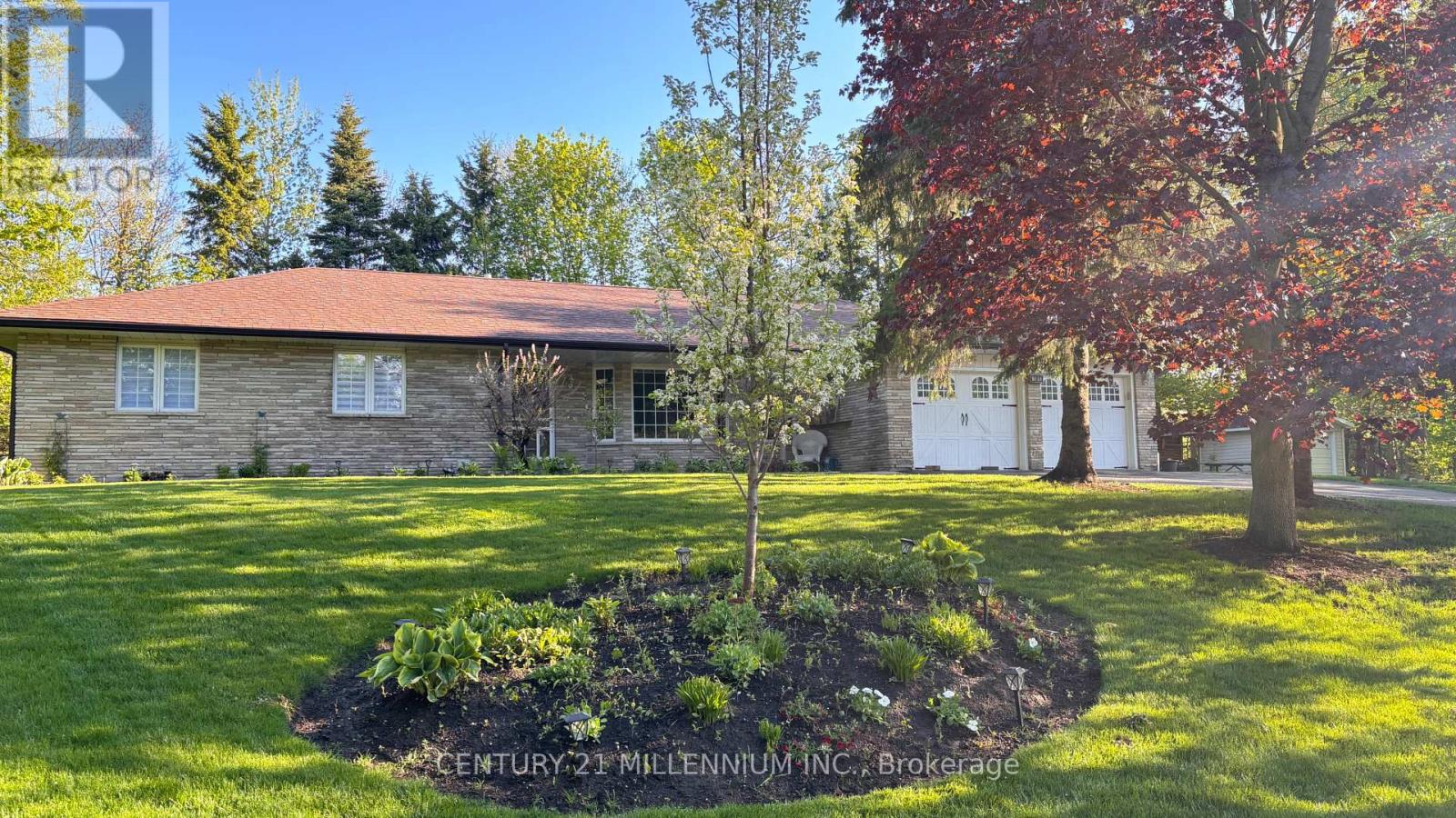 101 BIRCH GROVE - Image 2