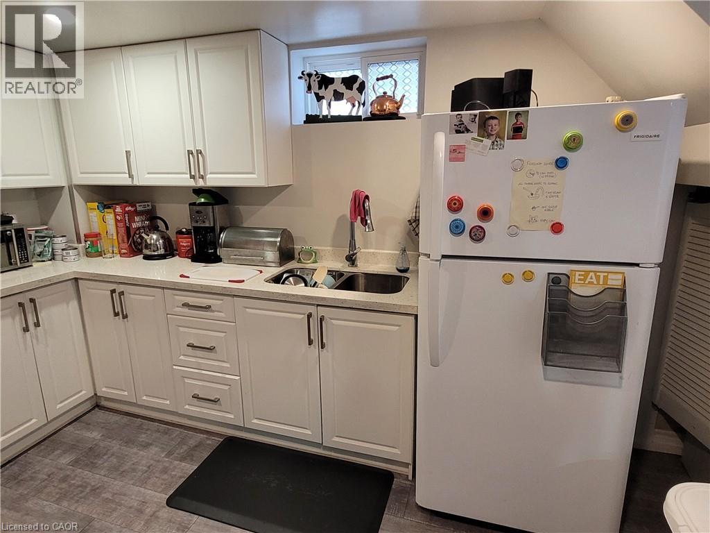 239 WEST 18TH Street - 21