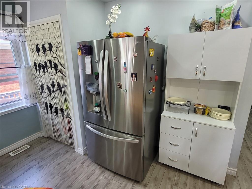 239 WEST 18TH Street - 8