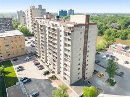 1001 246 Roslyn Road, Winnipeg, MB R3L0H2 Photo 18