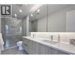 2-bdrm 423 6th Street, West Vancouver, BC V7T0A1 Photo 12