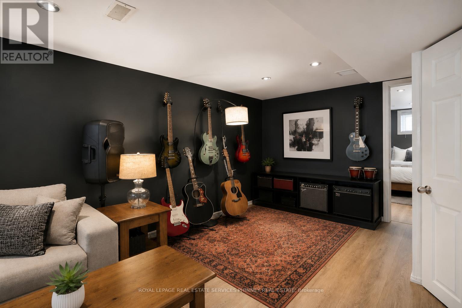 5188 MEADOWHILL ROAD - 23