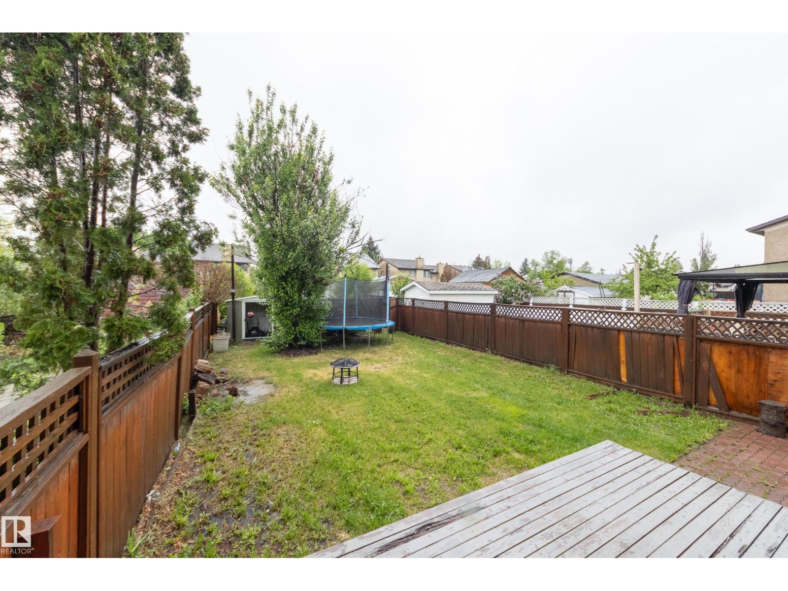 3526 42 AV NW - 31