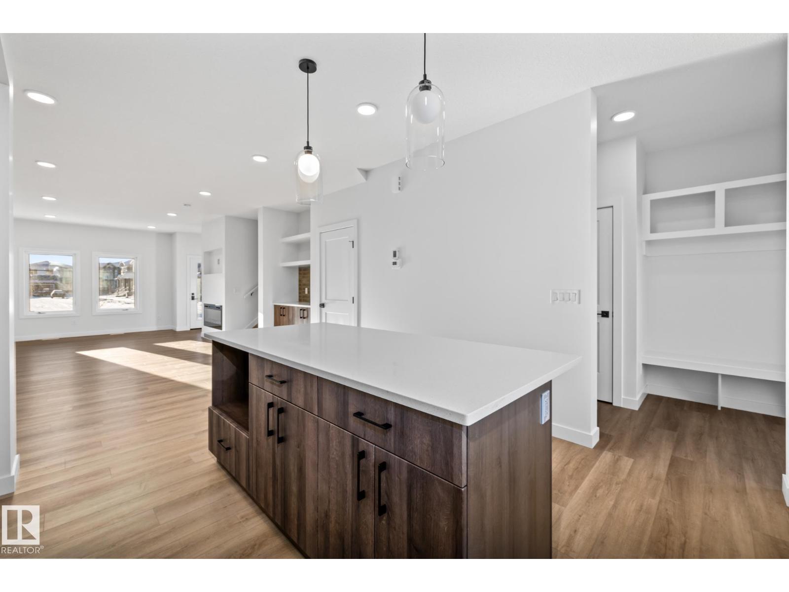 206 STARLING WY - 12