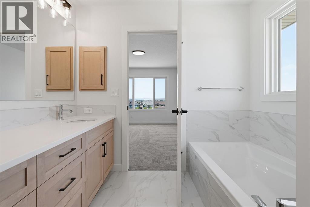 731 Langley Terrace SE - 23