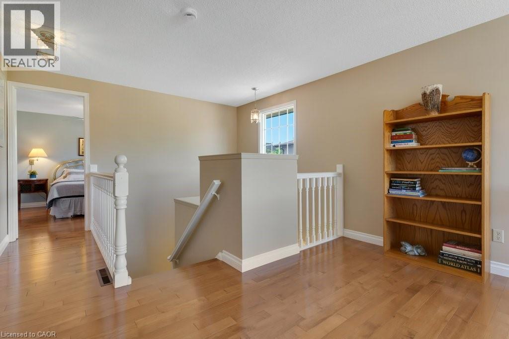 #6 458 BEECHWOOD Place - 24