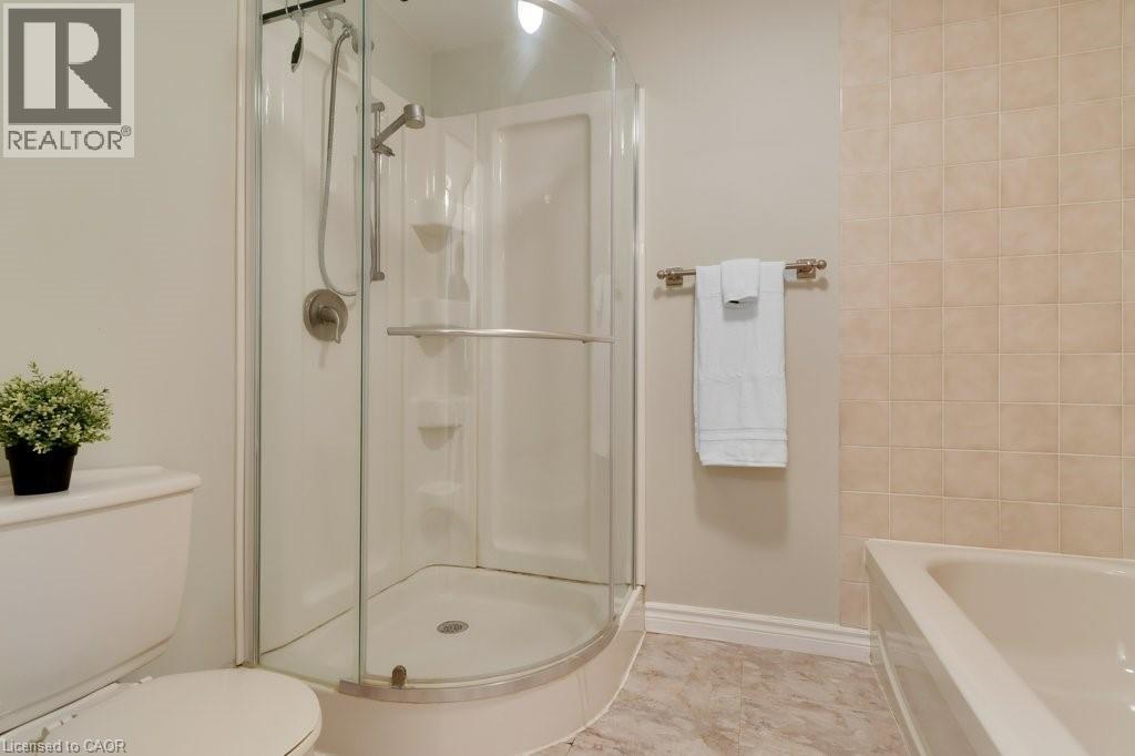 #6 458 BEECHWOOD Place - 23