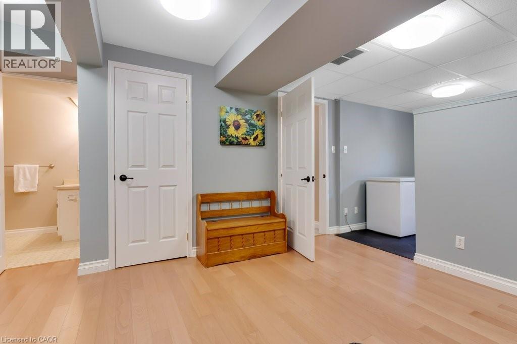 #6 458 BEECHWOOD Place - 39