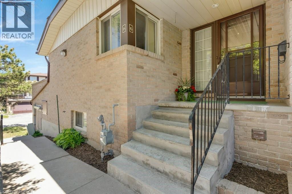 #6 458 BEECHWOOD Place - 2